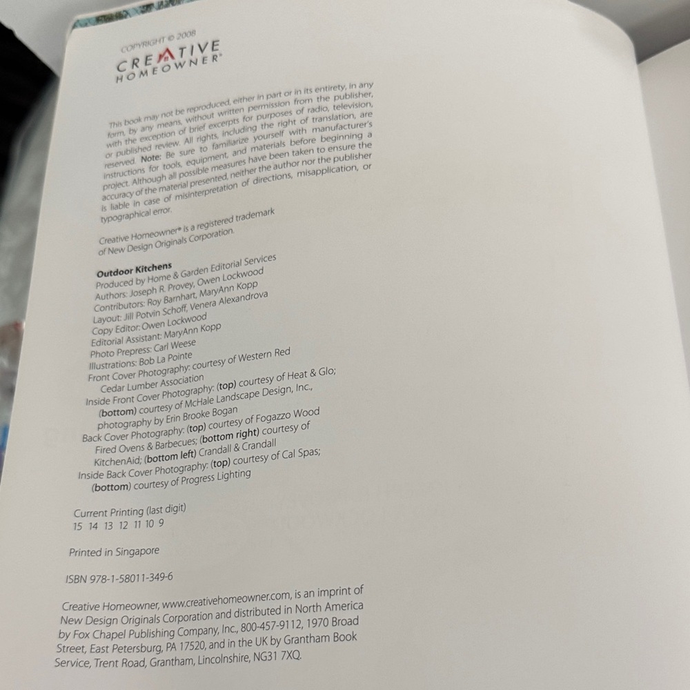 3/$22
Outdoor Kitchens Guide by creative homeowners  for planning and designing - Picture 3 of 8